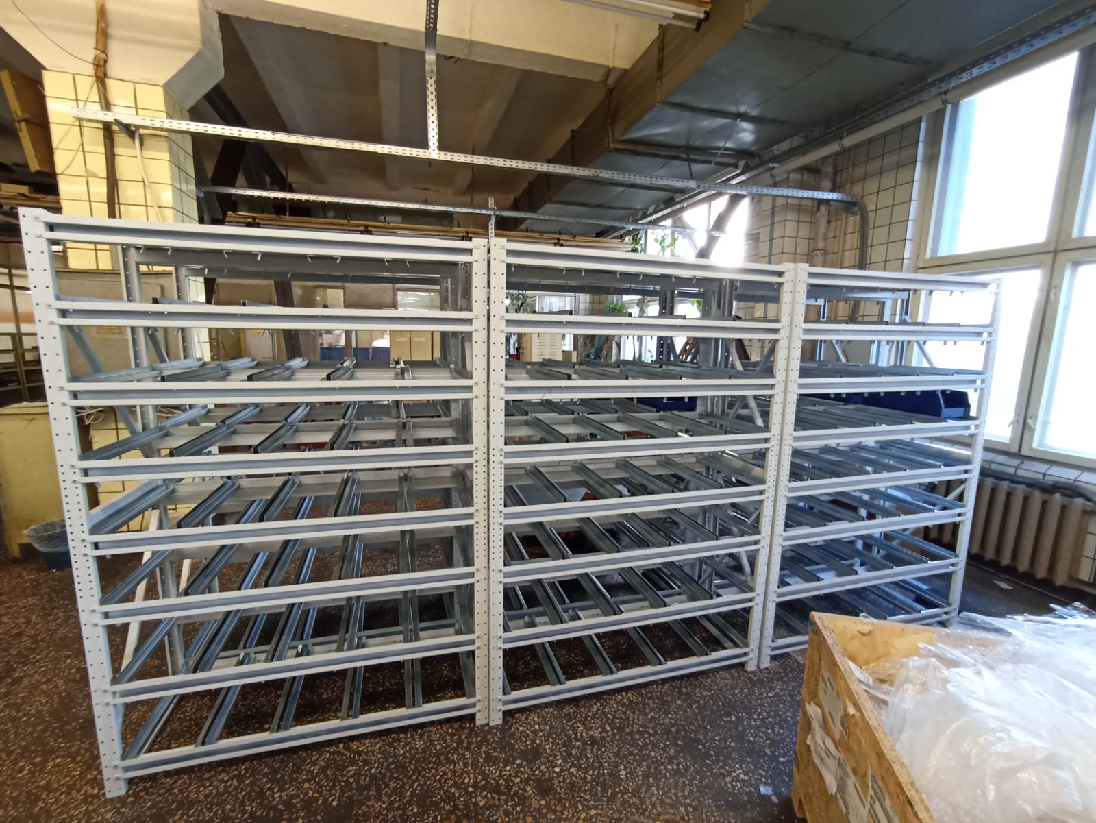 Поставили системы хранения BOXES